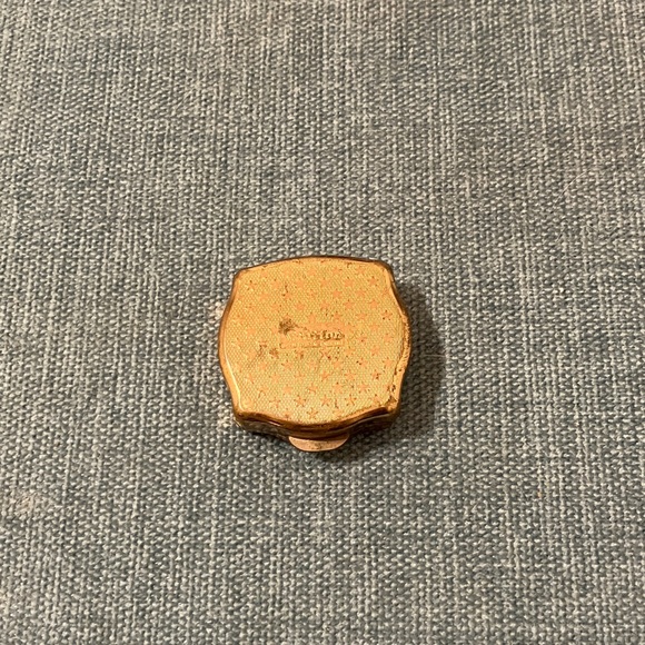 Stratton Pill Box - Picture 2 of 4